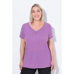 Damskie Koszulka funkcyjna prążkowanie klasyczny krój dekolt w serek rękaw 1/2. Fioletowe koszulki sportowe damskie Ulla Popken, plus size, bez wzorów, z materiału, bez kołnierzyka, bez ramiączek, trekkingowe. Za 195.99 zł.
