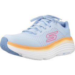 Buty SKECHERS MAX CUSHIONING ENDEA Niebieski. Niebieskie obuwie sportowe damskie Skechers, bez wzorów, z syntetyku, trekkingowe, Skechers Sport. Za 361.65 zł.