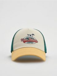 Czapka trucker z nadrukiem - wielobarwny. Czapki i kapelusze męskie Reserved, bez wzorów. W wyprzedaży za 45.99 zł.