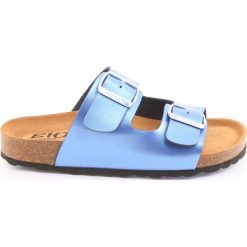 Niebieskie Klapki medyczne BIOX blue. Niebieskie klapki damskie ButyModne, bez wzorów, z materiału, bez obcasa. W wyprzedaży za 139.00 zł.