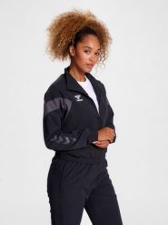 Damska bluza dresowa Hummel Travel. Czarne bluzy damskie Hummel, na wiosnę, xs, bez wzorów, z dresówki, bez kaptura. Za 186.20 zł.
