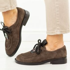 Coffee skórzane mokasyny damskie DiA 3460. Mokasyny damskie DiA, z jeansu, eleganckie. Za 399.00 zł.