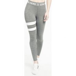 Gym Hero - Legginsy. Szare legginsy sportowe damskie Gym Hero, z dzianiny. W wyprzedaży za 129.90 zł.