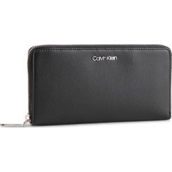 Duży Portfel Damski CALVIN KLEIN - Tack Large Ziparound K60K604862 001. Portfele damskie marki Calvin Klein. Za 299.00 zł.