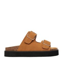 Klapki DeeZee. Brązowe klapki damskie DeeZee, bez wzorów, bez obcasa. Za 129.99 zł.