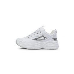 Sneakersy damskie Fila Skye Zp. Białe obuwie sportowe damskie Fila, bez wzorów. W wyprzedaży za 218.00 zł.