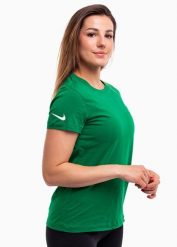 Koszulka Kobieta Nike Park 20 zielony. Zielone koszulki sportowe damskie Nike, xs, bez wzorów, z bawełny, bez kołnierzyka, bez ramiączek, na fitness i siłownię. Za 89.99 zł.