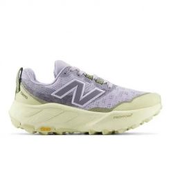 Buty do biegania damskie New Balance Hierro. Białe obuwie sportowe damskie New Balance, bez wzorów, do biegania. Za 961.00 zł.