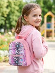 Plecak z motywem jednorożca - różowy. Czerwone torby i plecaki dziecięce Sinsay. Za 25.99 zł.