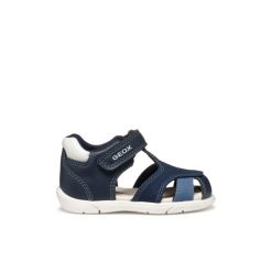 Sandały dla chłopca Geox Zapito C. Białe sandały chłopięce Converse, ze skóry, bez zapięcia. Za 169.70 zł.