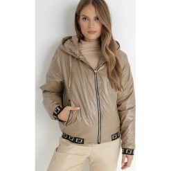 Ciemnobeżowa Kurtka z Kapturem Lazix. Brązowe kurtki damskie Born2be, s, bez wzorów, z tkaniny, z kapturem. Za 34.99 zł.