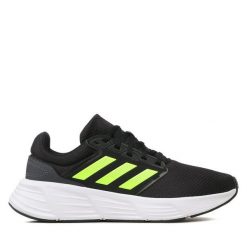 Buty do biegania adidas. Czarne buty sportowe męskie Adidas, bez zapięcia, do biegania. Za 199.99 zł.