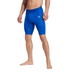 Szorty adidas Techfit. Niebieskie szorty męskie Adidas, bez wzorów. Za 84.99 zł.