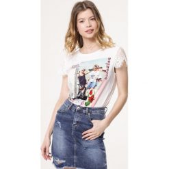 Biała Bluzka Gape. Koszule damskie Born2be. Za 29.99 zł.