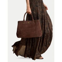 Torebka LAUREN RALPH LAUREN. Brązowe torebki do ręki damskie Lauren Ralph Lauren, bez wzorów, klasyczne, bez dodatków. Za 2,199.00 zł.