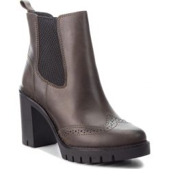 Botki TOMMY HILFIGER - Casual Heeled Chelse FW0FW03058 Musk 203. Kozaki damskie marki Tommy Hilfiger. W wyprzedaży za 399.00 zł.