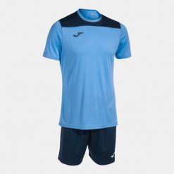Zestaw dziecięcy koszulka i spodenki Joma Phoenix II. Niebieskie szorty dla chłopców Joma, bez wzorów, z materiału, sportowe. Za 182.50 zł.