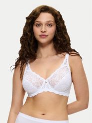 Triumph Komplet fig klasycznych z wysokim stanem Sense Of Modal 10224762 Biały. Białe figi damskie Triumph, s, bez wzorów, z syntetyku. Za 59.99 zł.