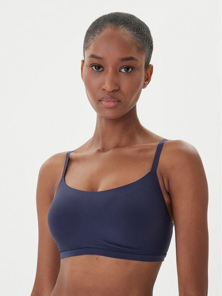 Chantelle Biustonosz top Soft Stretch C16A20 Granatowy. Niebieskie biustonosze Chantelle, bez wzorów, z syntetyku. Za 129.99 zł.