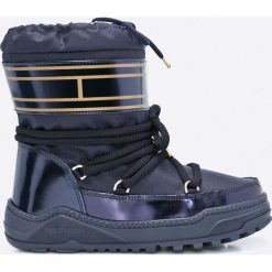 Tommy Hilfiger - Śniegowce Wanda. Botki damskie marki Tommy Hilfiger. W wyprzedaży za 429.90 zł.