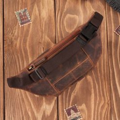 Saszetka męska skórzana na ramię i saszetka nerka męska zestaw prezentowy Paolo Peruzzi ZUP-123-HBR. Brązowe saszetki męskie z bawełny, eleganckie. Za 299.00 zł.