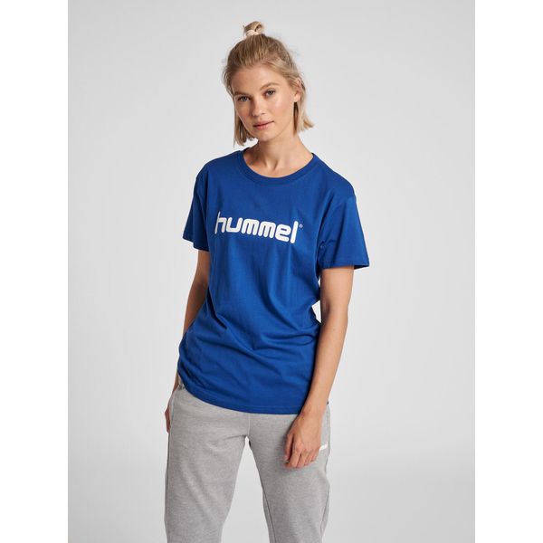 Koszulka sportowa z krótkim rękawem damska Hummel Cotton Logo. Niebieskie koszulki sportowe damskie Hummel, xs, bez wzorów, bez kołnierzyka, bez ramiączek, do piłki nożnej. Za 59.00 zł.