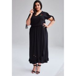 Czarna Sukienka Laura MAXI duże rozmiary OVERSIZE PLUS SIZE WIOSNA. Sukienki damskie marki Moda Size Plus Iwanek. Za 165.00 zł.