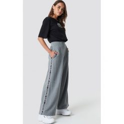Cheap Monday Spodnie Margin - Grey. Szare spodnie materiałowe damskie Cheap Monday. Za 222.95 zł.