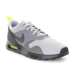 Buty do biegania męskie Nike Air Max Tavas. Szare buty sportowe męskie Nike, z materiału, bez zapięcia, do biegania, nike air max. Za 413.00 zł.