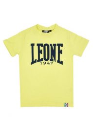 Dziecięcy T-shirt z krótkim rękawem i dużym logo. Zielone t-shirty dla chłopców LEONE 1947 APPAREL, bez wzorów, z bawełny, bez ramiączek. Za 105.25 zł.