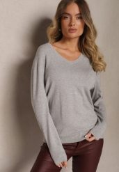 Szary Casualowy Sweter z Wiskozą Bawełną i Trójkątnym Dekoltem Miaressa. Szare swetry damskie Renee, l, bez wzorów, z bawełny, casualowe, bez kołnierzyka, plus size, bez ramiączek, bez kaptura. Za 49.99 zł.