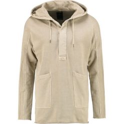Maharishi CROSSGRAIN Bluza z kapturem tan. Kardigany męskie Maharishi, z bawełny. W wyprzedaży za 743.20 zł.
