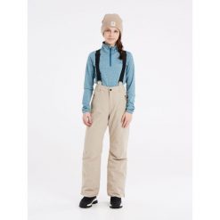 Dziewczęce spodnie narciarskie Protest Sunny. Brązowe buty zimowe dziewczęce Protest, bez wzorów, bez zapięcia. Za 423.00 zł.
