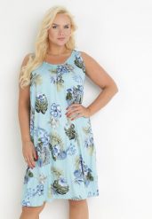Jasnoniebieska Trapezowa Sukienka Midi z Marszczonym Dekoltem w Kwiaty Mevie. Niebieskie sukienki damskie Born2be, na imprezę, xl, bez wzorów, bez kołnierzyka, bez ramiączek, midi, trapezowe. Za 34.99 zł.