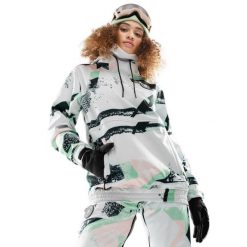 Kurtka snowboardowa damska W1-W Delirium. Białe kurtki damskie SIROKO, bez wzorów, z softshellu, bez kaptura, narciarskie. W wyprzedaży za 294.95 zł.