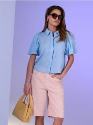 Jeansowe szorty jorts mid waist - różowy. Czerwone szorty damskie Sinsay, bez wzorów, z jeansu. Za 59.99 zł.