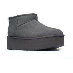 Damskie śniegowce Ugg Classic Ultra Mini Platform 1135092-CHRC. Szare śniegowce i trapery damskie UGG, z materiału. Za 546.52 zł.
