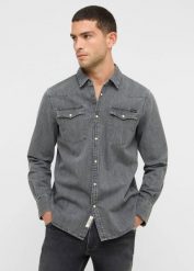 Męska Koszula Mustang Style Duver Denim Black 1016957 4000 300. Czarne koszule męskie Mustang, m, bez wzorów, z denimu, bez kołnierzyka, bez ramiączek. Za 189.99 zł.