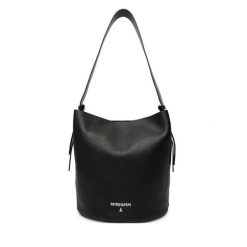 Torebka Patrizia Pepe. Czarne torebki do ręki damskie Patrizia Pepe, bez wzorów, klasyczne, bez dodatków. Za 1,289.00 zł.