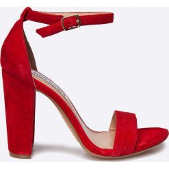 Steve Madden - Sandały. Szare sandały damskie Steve Madden, z materiału. W wyprzedaży za 379.90 zł.