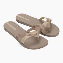 Japonki damskie Ipanema Kirei. Brązowe klapki damskie Ipanema, bez wzorów, bez obcasa. Za 79.99 zł.
