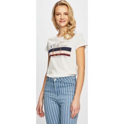 Haily's - Top. Białe t-shirty damskie Haily's, l, bez wzorów, z bawełny, casualowe, bez kołnierzyka. W wyprzedaży za 39.90 zł.
