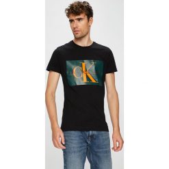 Calvin Klein Jeans - T-shirt/polo J30J307843. Szare koszulki polo męskie Calvin Klein Jeans, z nadrukiem, z bawełny. Za 199.90 zł.