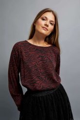 Koszula ze zwierzęcym wzorem. Koszule damskie MOODO, bez wzorów, z wiskozy, bez kołnierzyka. W wyprzedaży za 34.99 zł.