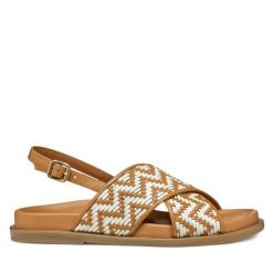 Sandały Geox. Brązowe sandały chłopięce Geox, bez zapięcia. Za 119.99 zł.