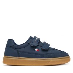 Sneakersy Tommy Hilfiger. Niebieskie trampki i tenisówki chłopięce Tommy Hilfiger, bez wzorów, bez zapięcia. Za 359.99 zł.