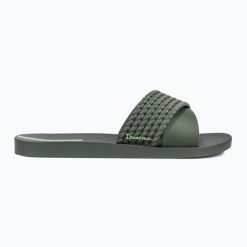 Klapki damskie Ipanema Street II. Zielone klapki damskie Ipanema, bez wzorów, z materiału, eleganckie, bez obcasa. Za 67.99 zł.