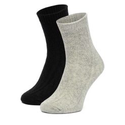 Skarpety długie Nine West. Czarne skarpety damskie Nine West, bez wzorów. Za 39.99 zł.