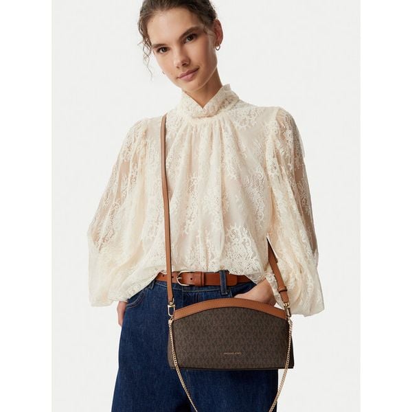 Torebka MICHAEL Michael Kors. Brązowe torebki do ręki damskie MICHAEL Michael Kors, bez wzorów, klasyczne, bez dodatków. Za 712.99 zł.