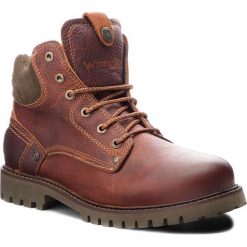 Trapery WRANGLER - Yuma Light WM182007 Cognac 64. Brązowe śniegowce i trapery męskie Wrangler, z materiału. W wyprzedaży za 369.00 zł.